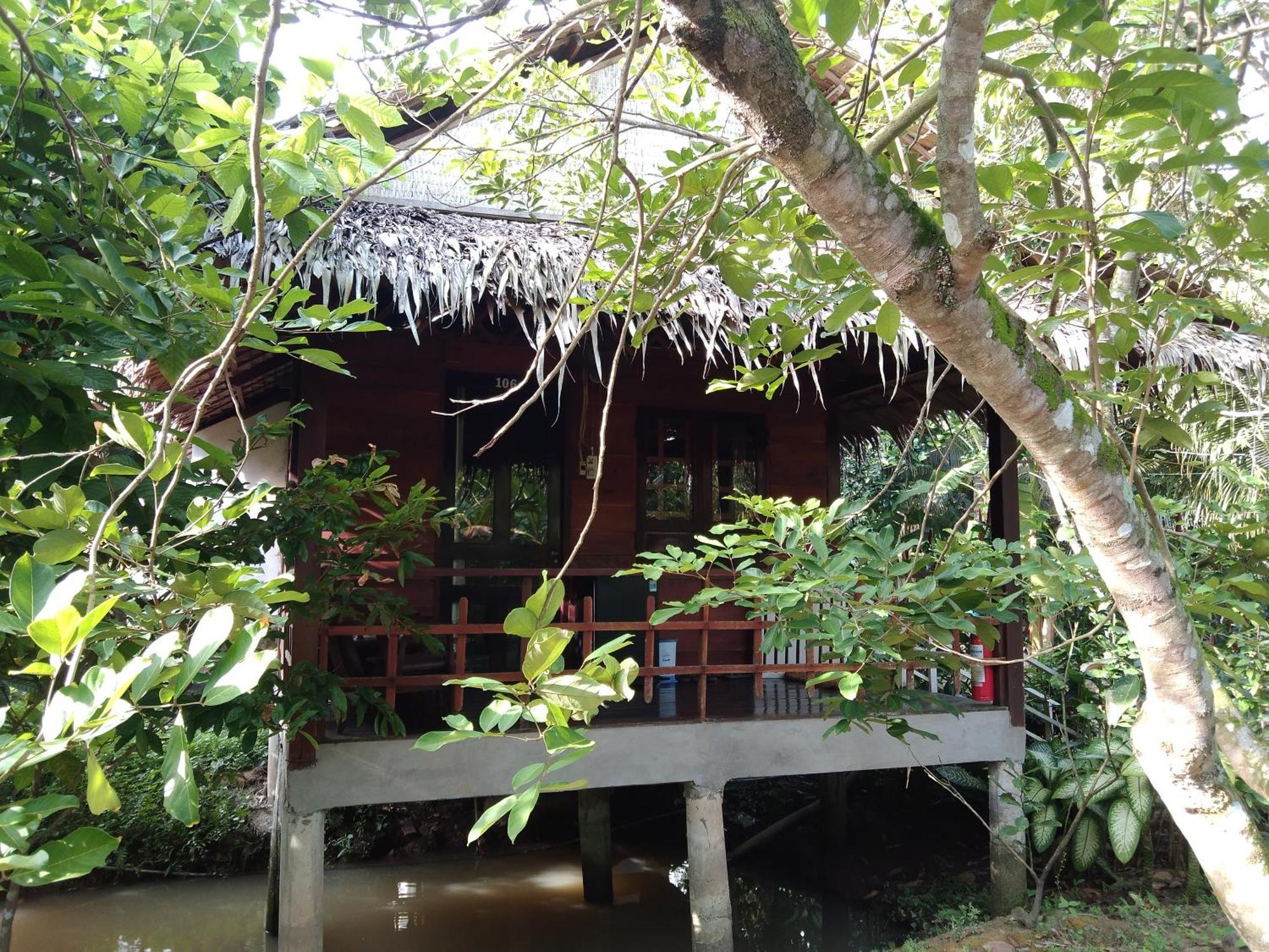 Quoc Phuong Riverside Homestay Ben Tre Exterior photo