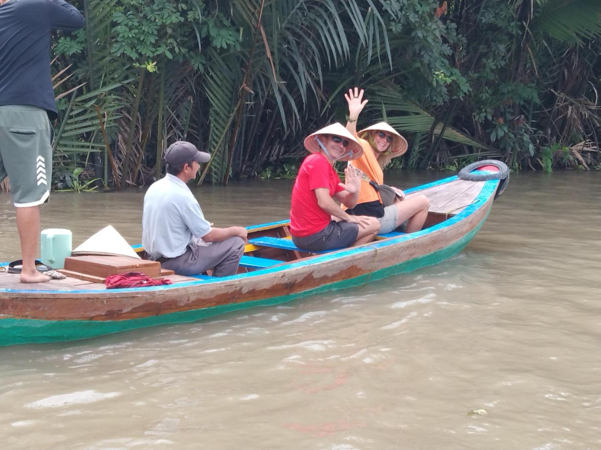 Quoc Phuong Riverside Homestay Ben Tre Exterior photo